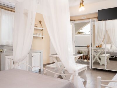 Accommodation in Santorini